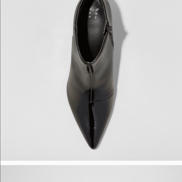 Women’s Dominic Pointed Kitten Heel Boots - Picture 3 of 3